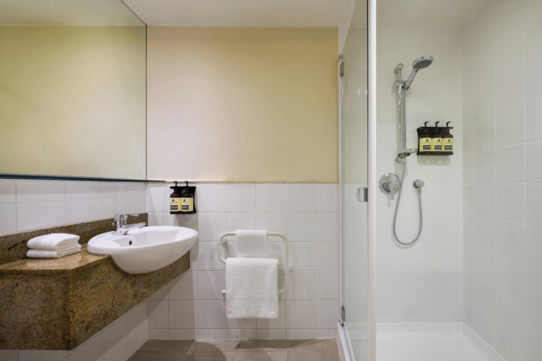 Bathroom 5, Rendezvous Heritage Hotel Queenstown, Queenstown-Lakes