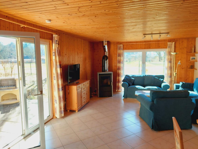 Living room 3, Schoner Doppelbungalow mit Terrasse und Garten in Mirow, Mecklenburgische Seenplatte