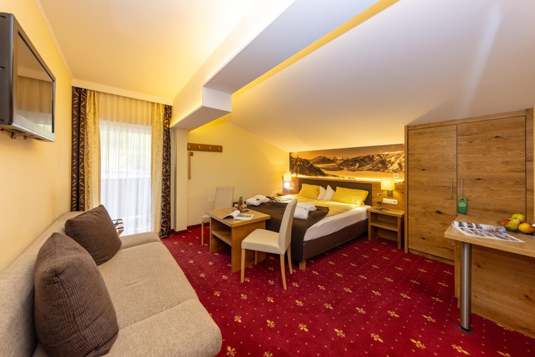 Bedroom, Hotel Victoria, Zell am See