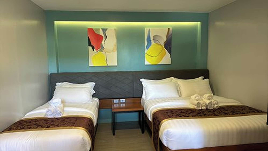 Room 3, ECL Travellers Inn, Malay