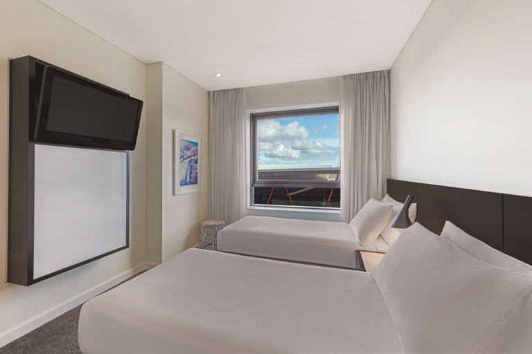 Bedroom 4, Adina Apartment Hotel Perth, Perth