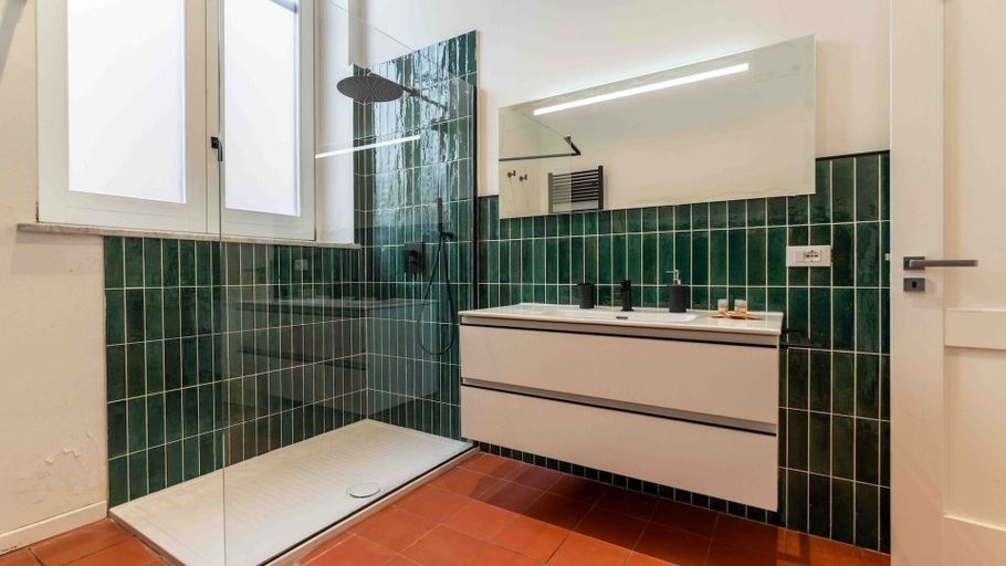 Bathroom 2, Solemar Sicilia - Al Kasar, Palermo