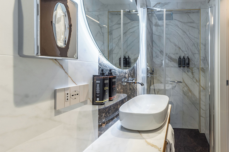 Bathroom 4, Hotel Raffaello, Sure Hotel Collection by Best Western, Roma