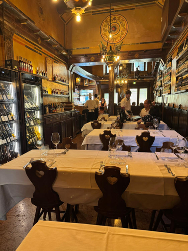 Food & Drinks 3, ARENA D'INTORNO LUXURY e SUITES, Verona
