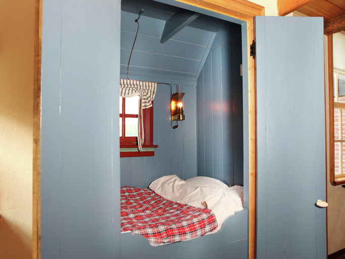 Bedroom 2, Enschede Apartments, Enschede