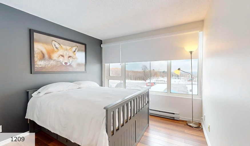 Bedroom 2, Hébergement Mont-Sainte-Anne, La Côte-de-Beaupré
