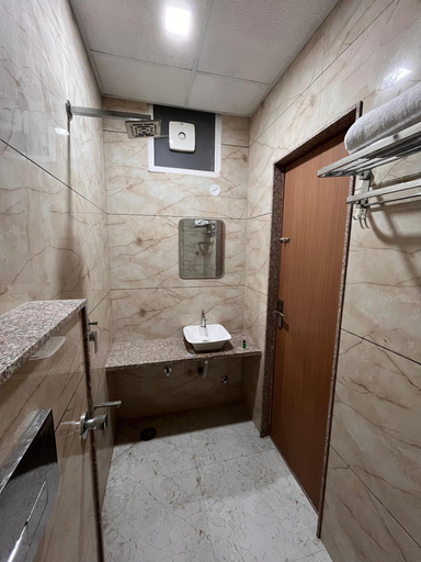 Bathroom 3, Hotel Royal Aana Inn, Jaipur