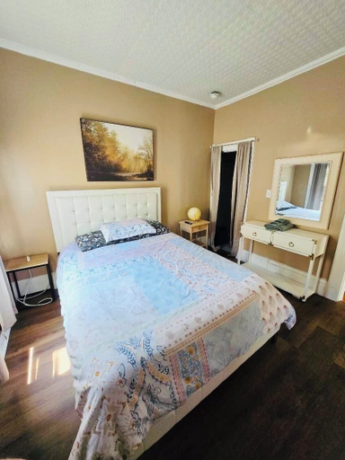 Room 4, Ringgold, Providence