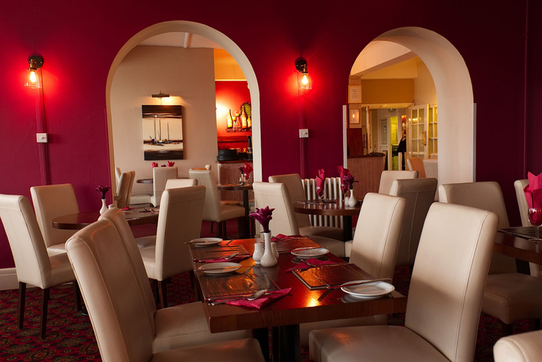 Food & Drinks 5, The Devoncourt Resort, Devon