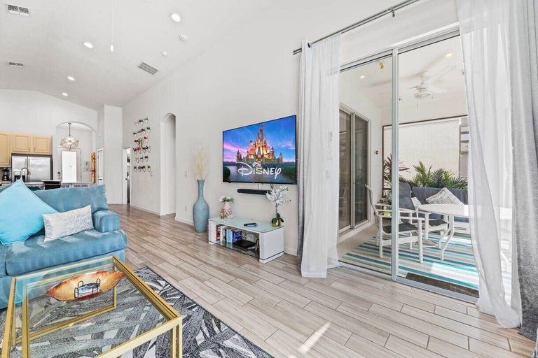 Living area 4, 4BR Bella Vida Home Near Disney With Pool, Osceola