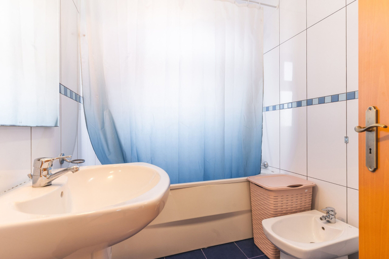 Room 3, Porlamar III by Atlantic Holiday, Calheta