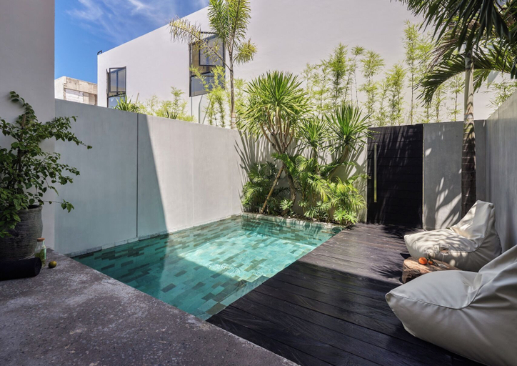 Pool 4, Nexa Townhouse 08, Badung