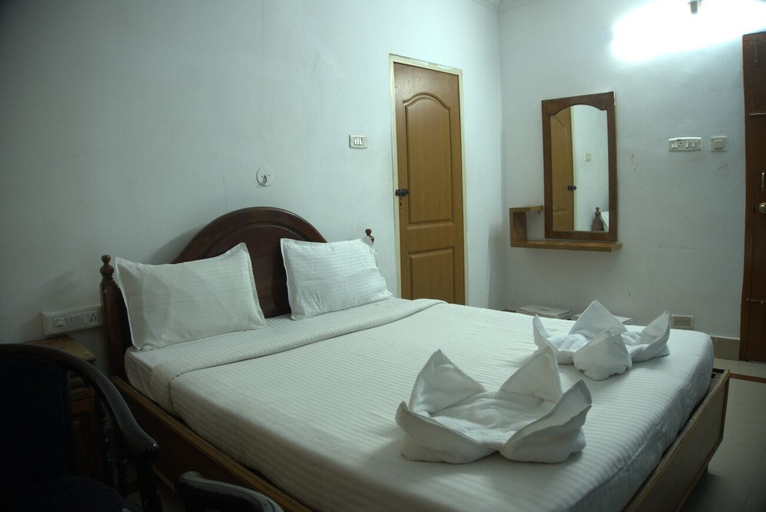 Room 3, Hotel MAJESTIC INN PALAYAM, Thiruvananthapuram