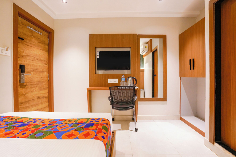 Room 3, Fabhotel Ruby Grand, Mumbai Suburban