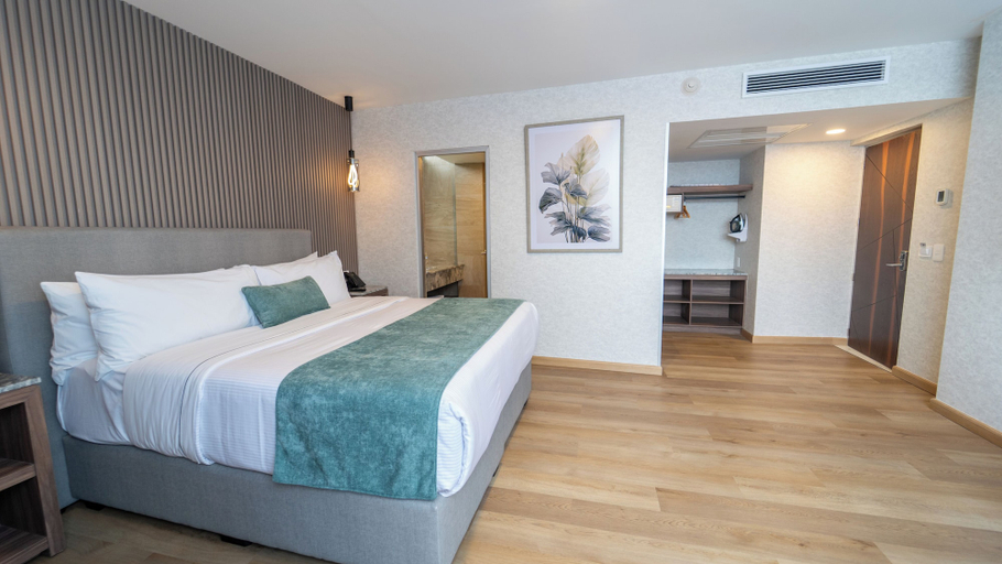 Bedroom 2, Hotel Plaza Genova Centro, Guadalajara
