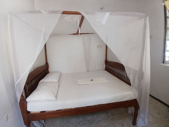 Bedroom 2, Lamu Sunsail Hotel, Lamu West