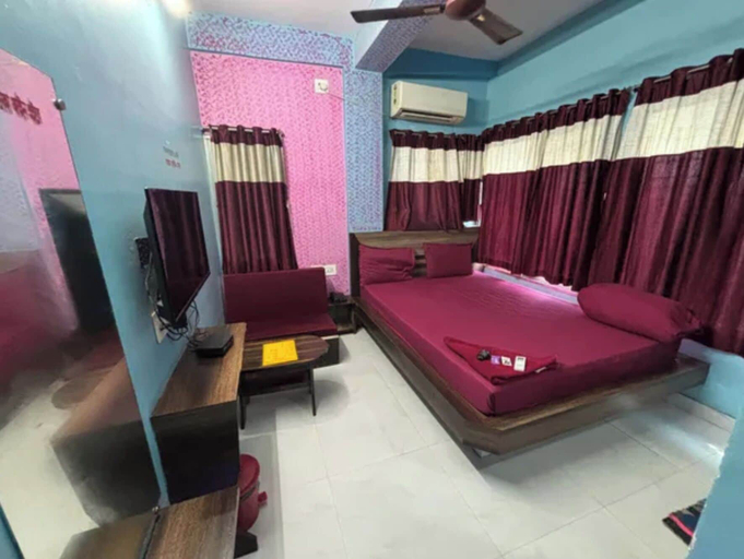 Room 3, Fabhotel Galaxy Stay Home, North 24 Parganas