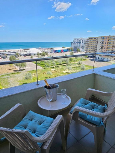 Others 4, Mamaia Nuba Summerland, Constanta