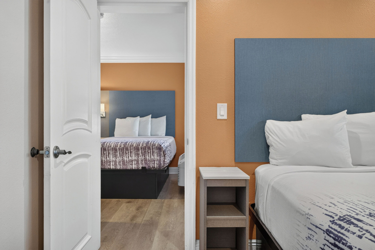 Bedroom 3, Padre Oaks, Monterey