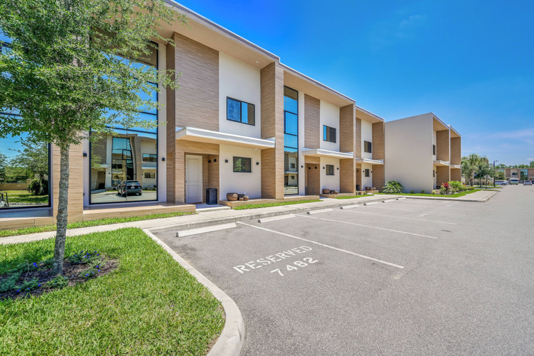 Exterior 2, Mvv7482 - 3BR House Near Disney at Magic Village, Osceola