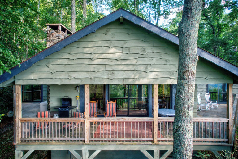 Interior 3, Crystal View, Watauga