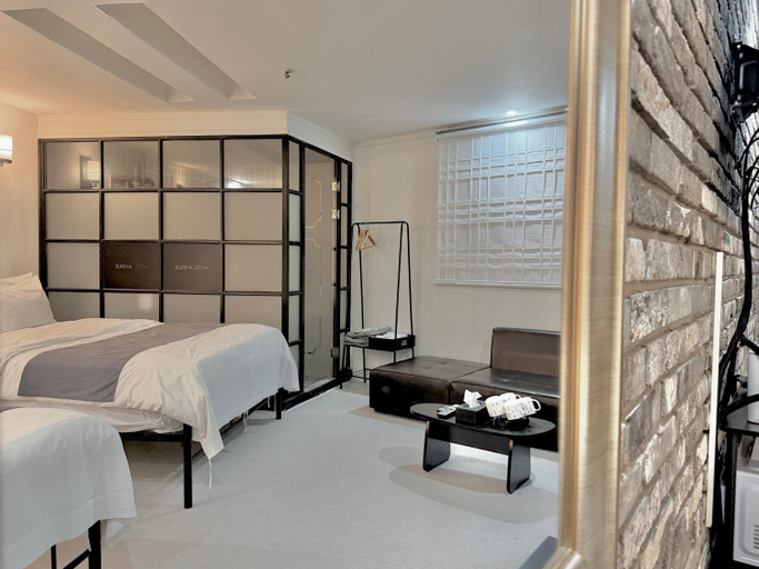 Bedroom 2, Avenue Hotel, Yongin