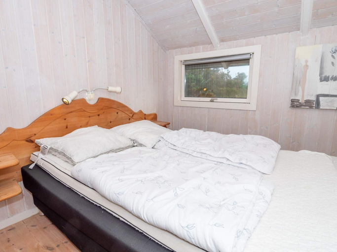 Bedroom 2, 6 person holiday home in Harboøre, Lemvig