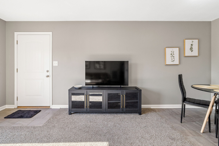 Interior 2, Millan Enterprises 311 Hawkins Road, Montgomery