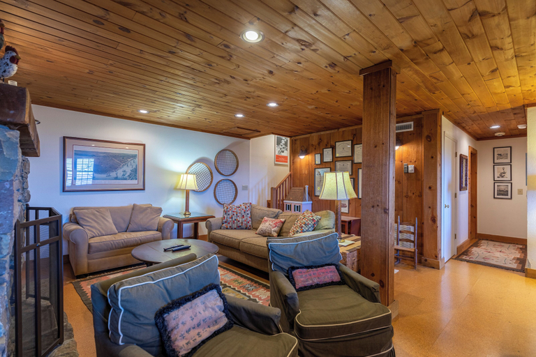 Interior 2, Journeys End at Valle Crucis, Watauga
