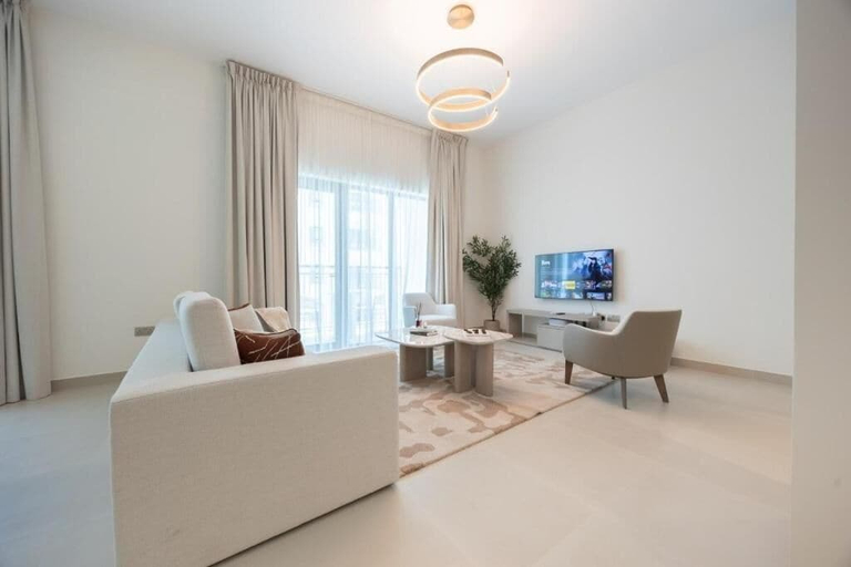 Living area 3, Bloomfields 2Br in Fairways 3, Yas Island