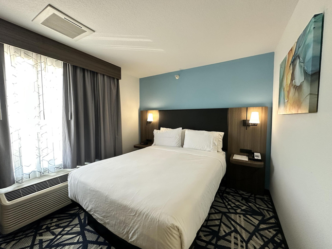 Bedroom 2, Holiday Inn Express & Suites Lexington, Dawson