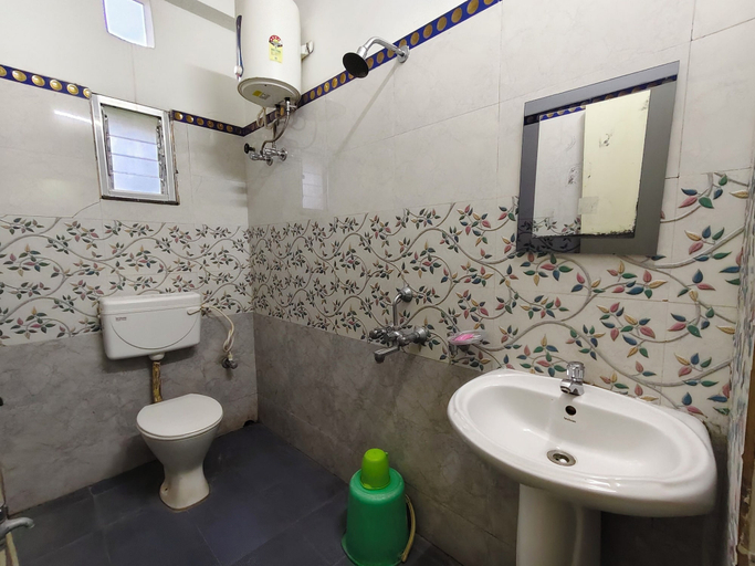 Bathroom 4, ICONIC Hotel Digha, Purba Medinipur