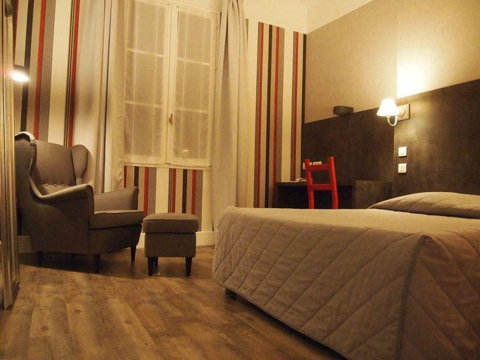 Bedroom, Hotel Colbert, Indre-et-Loire