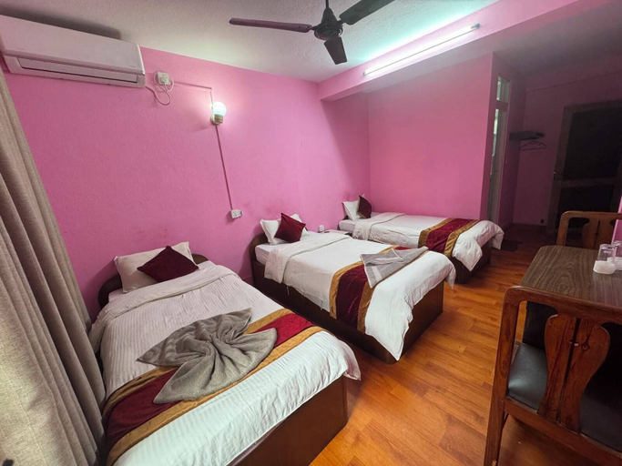 Bedroom 3, Om Tara Guest House, Bagmati