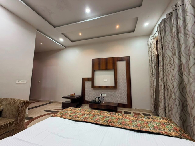 Room 3, Rameshawram Sukoon Mansion, Varanasi