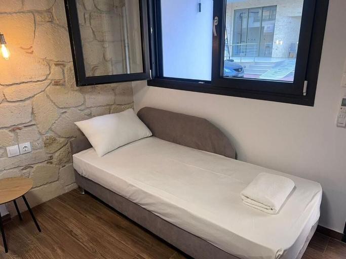 Room 2, Naria Studios, Central Macedonia