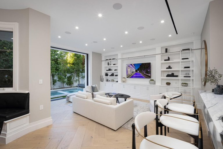 Living area 5, Gardner Modern, Los Angeles