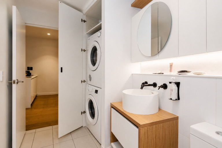 Bathroom 5, Punthill Ivanhoe, Melbourne