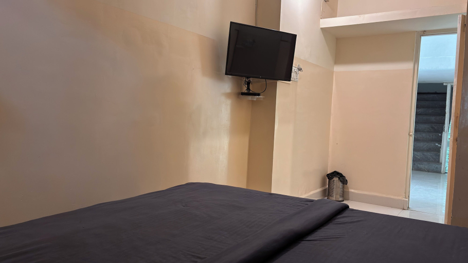 Room 5, Preet Residency Homestays, Jabalpur