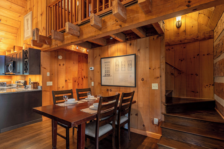 Interior 5, Paradise Found Newly Updated Cabin, Watauga