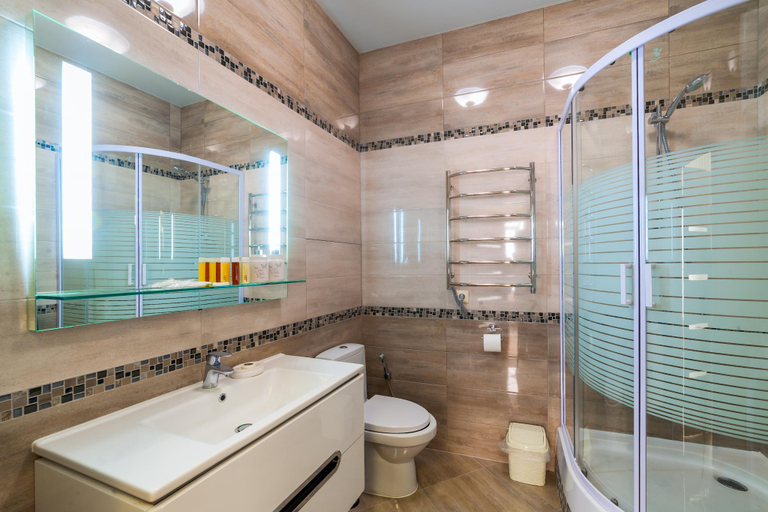 Bathroom 5, Apartment Pearl of Arcadia, Odes'ka