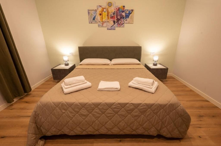Room 1, LA META ROOMS POTENZA, Potenza