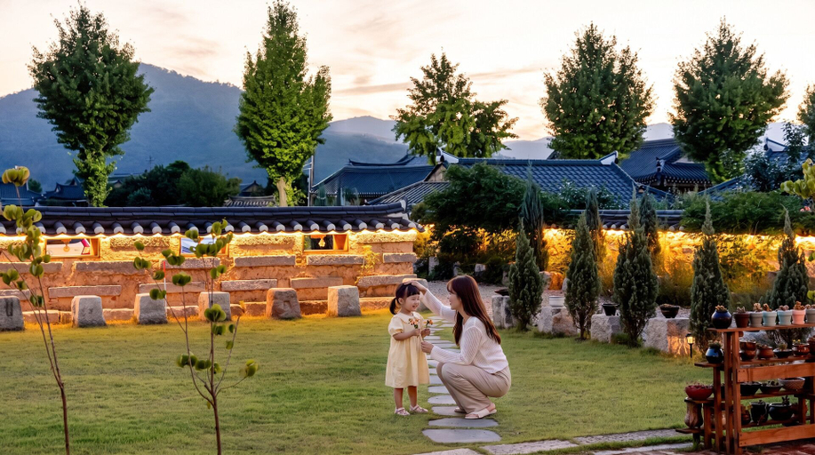 Others 5, Gyeongju Ipsaedalseumeunal, Gyeongju