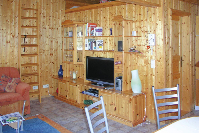 Living room 2, Blockhaus am Templiner See mit Seeblick, Uckermark