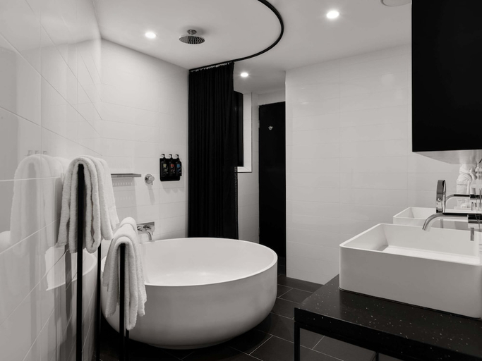 Bathroom 4, Hotel Woolstore 1888, Sydney - Handwritten Collection, Sydney