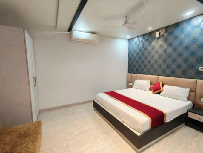 Room 5, Fabhotel Pacific View, Jaipur