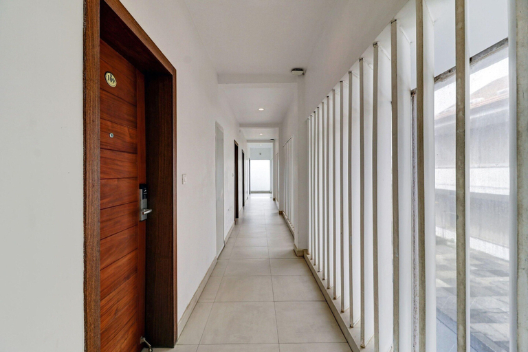 Interior 3, Suite With Sea View Palette Sealine, Ernakulam