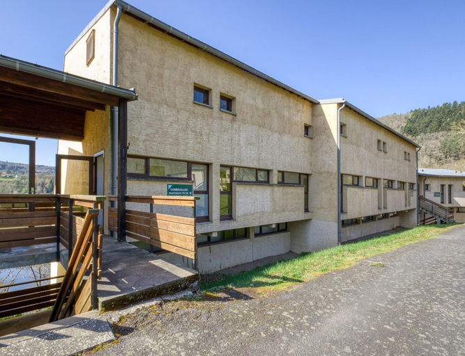 Exterior 4, Accessible Lake Stay for 4 in Miremont, Puy-de-Dôme