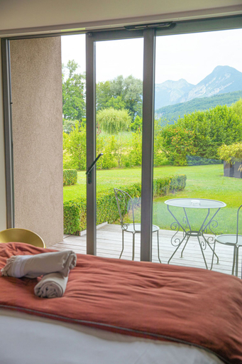 Bedroom 4, Le Petit Létraz, Haute-Savoie