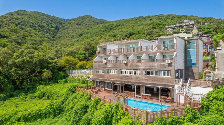 Exterior & Views, Ganghwa Sol Orem Pension, Ganghwa